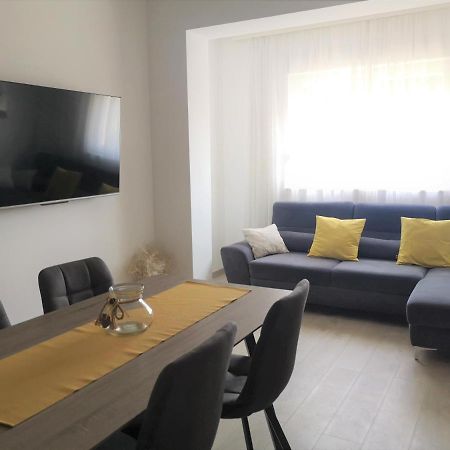 Apartments Tanja Kaštela Εξωτερικό φωτογραφία