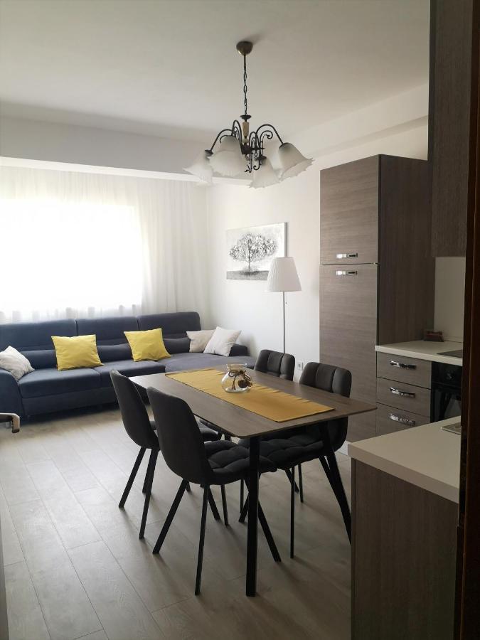 Apartments Tanja Kaštela Εξωτερικό φωτογραφία