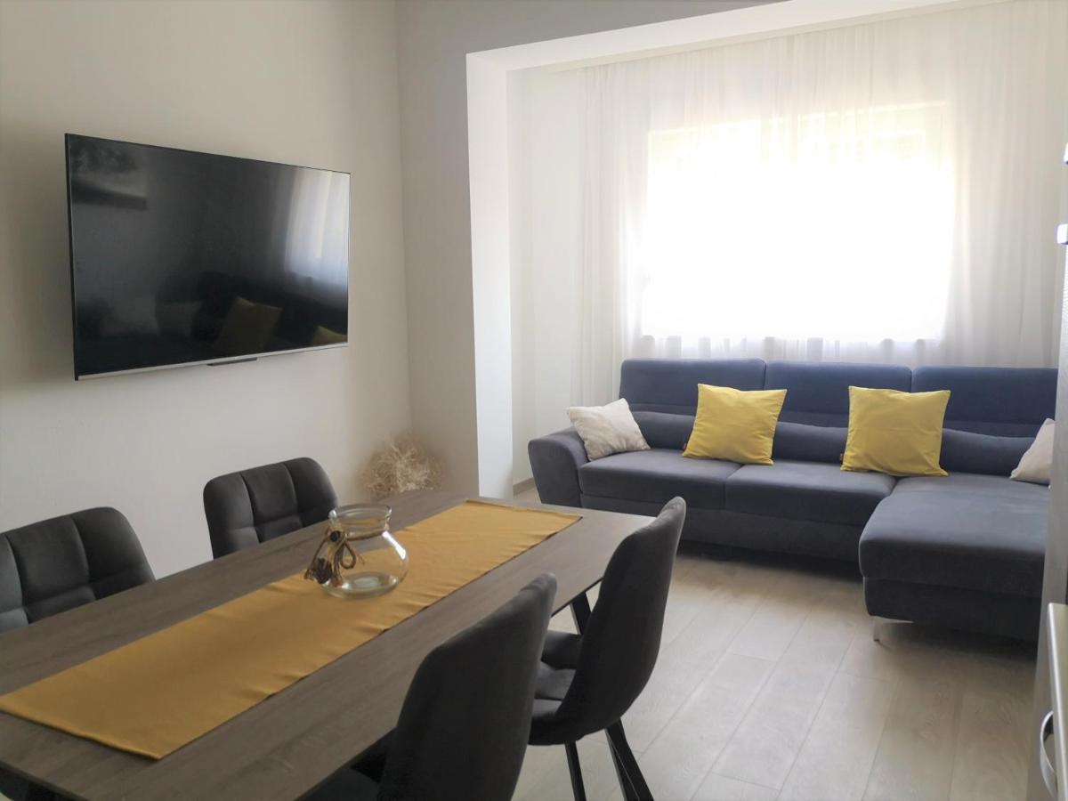 Apartments Tanja Kaštela Εξωτερικό φωτογραφία