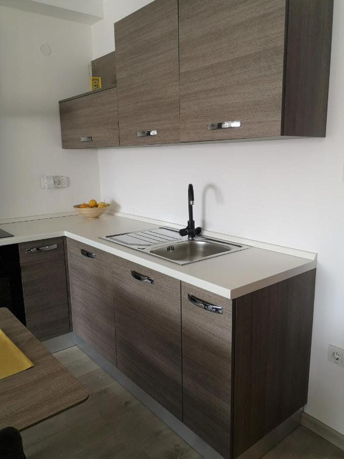 Apartments Tanja Kaštela Εξωτερικό φωτογραφία